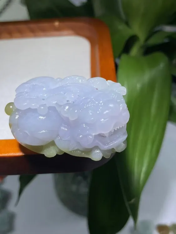 天然缅甸A货翡翠毛货貔貅烟紫貔貅