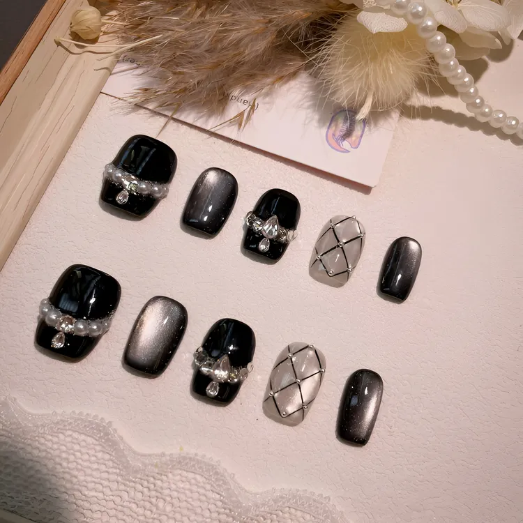 A2212『黑礼珍珠』轻奢小香风手绘菱形格纹拼钻珠饰纯手工穿戴甲