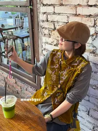 MUMUBYER •“一念生花”真丝丝绒绣花坎肩复古重工亮片花卉刺绣马夹