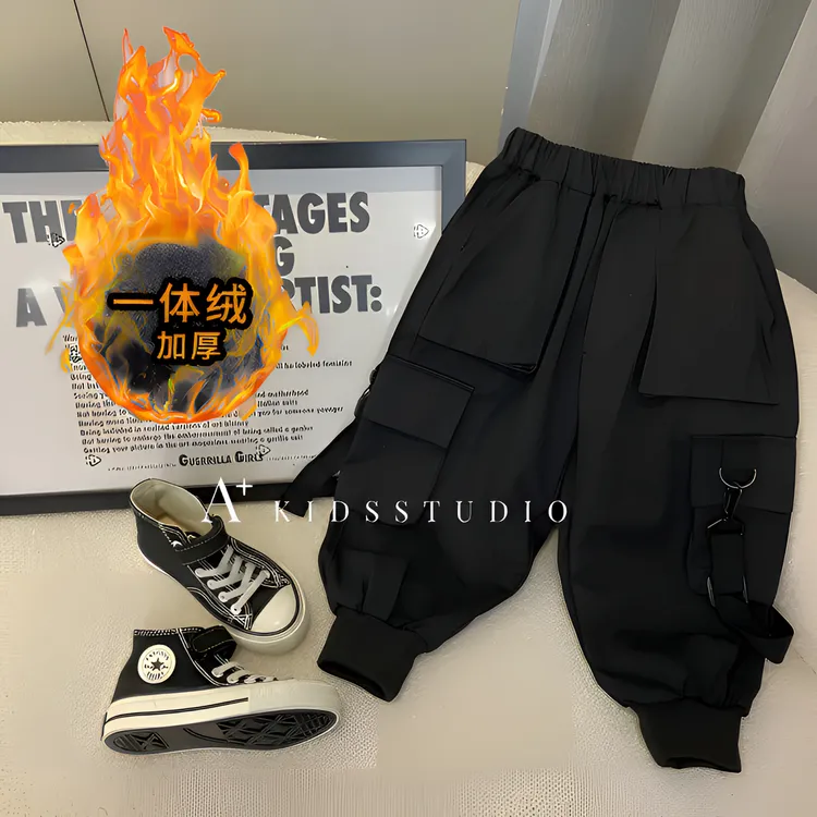 冬款加绒加厚儿童工装裤韩版洋气百搭休闲裤黑色男童裤子中大童