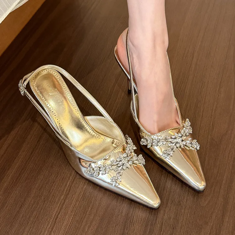 elingstudio 财阀千金！高级尖头水细钻高跟鞋女春季包头后空凉鞋