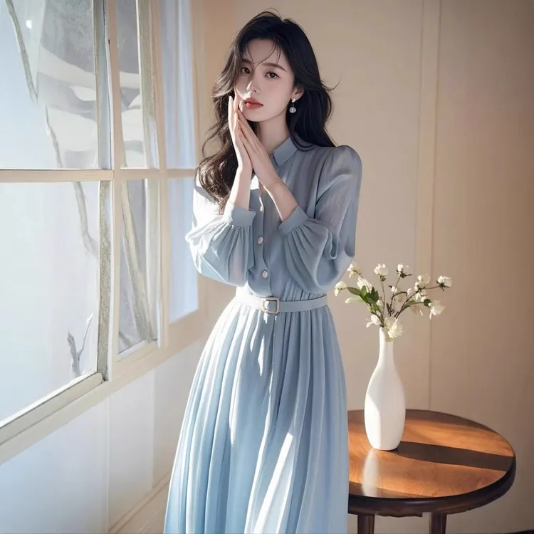 正式场合蓝色连衣裙子2025春新款今年流行法式高级感气质掐腰长裙