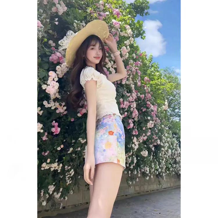 H2AN1 STUDIO 时尚短款小个子短裙渲染花色A字高腰半身裙女夏季