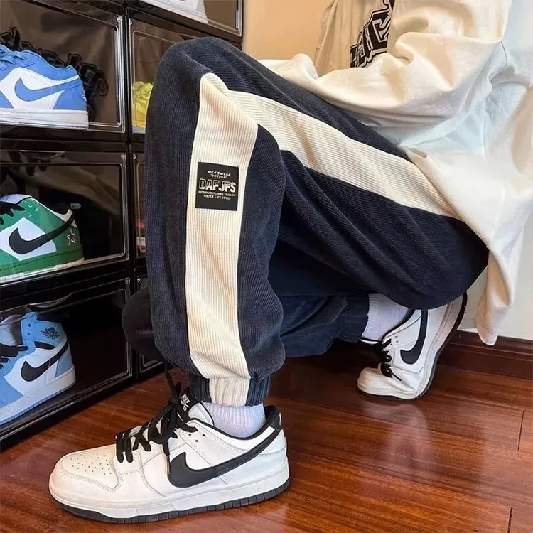 秋冬灯芯绒休闲卫裤男潮牌港风ins潮流宽松大码束脚加绒长裤子男