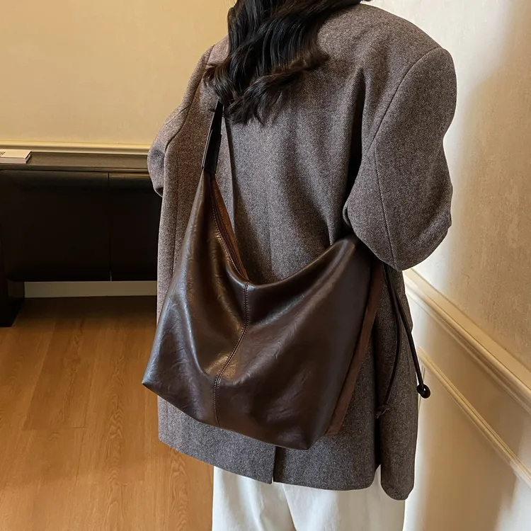 双面背麂皮绒大容量时尚单肩斜挎包托特包双根腋下文艺风网红秋冬