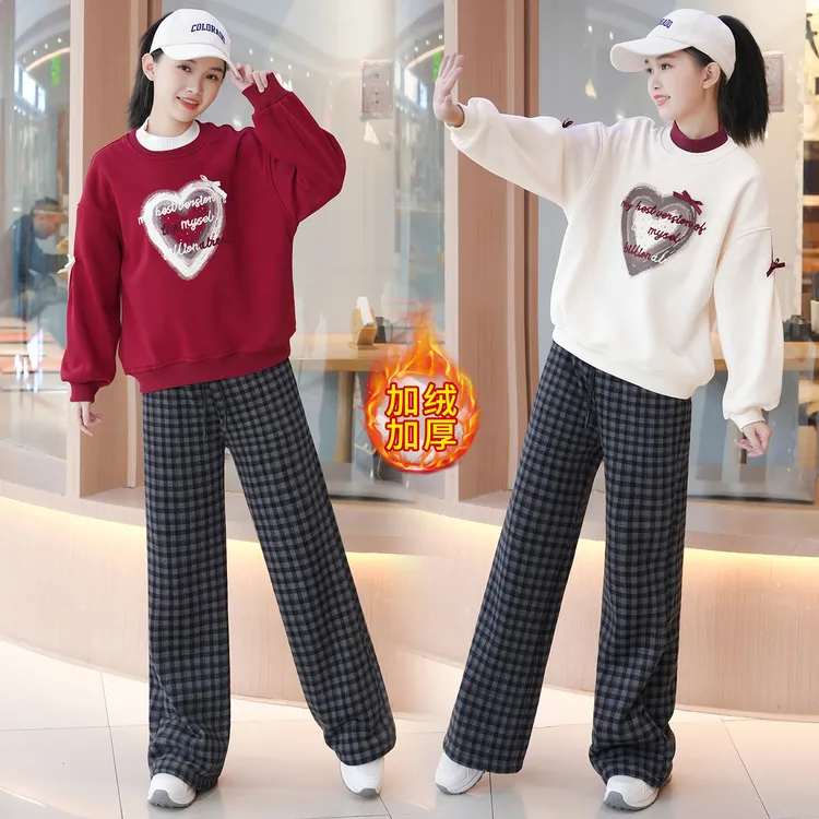 女童加绒冬装2025冬季青年8-18岁学生女孩保暖卫衣格子裤喜庆穿搭