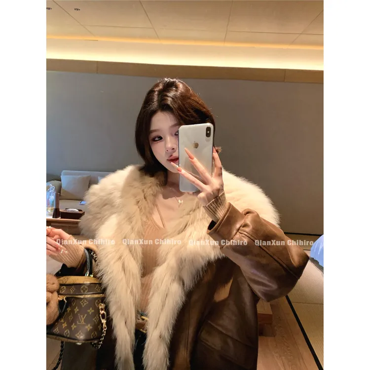 「冬叙摩卡」秋冬时尚气质百搭洋气小众休闲减龄羽绒服QXD5YRF8259A