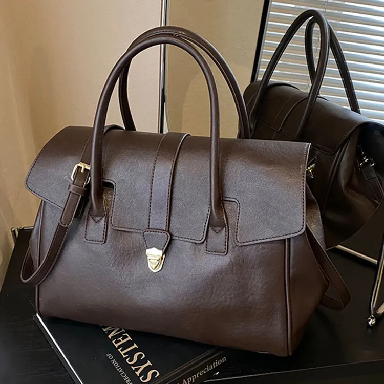 复古时尚手提托特包2025冬季新款百搭大容量单肩包高级感公文大包