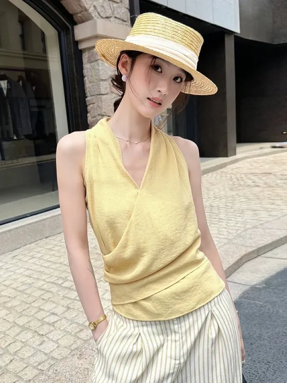 时尚极简纯色V领设计感交叉挂脖气质显瘦时尚绑带无袖背心上衣