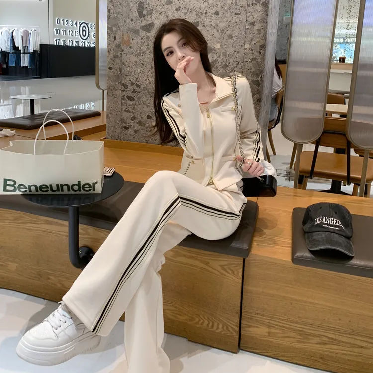 秋季时尚套装女2025新款韩系修身显瘦运动休闲卫衣阔腿裤两件套