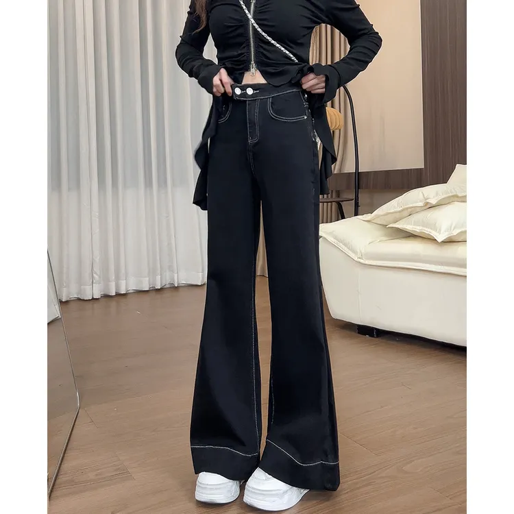 225不贴腿微喇牛仔裤女2025年秋季新款高腰显瘦宽松黑色喇叭裤女
