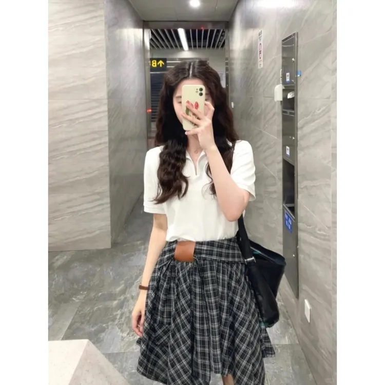 韩休闲百搭白色短袖Polo领衬衫衣高腰不规则黑色格纹半身裙两件套