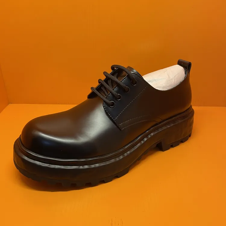 男士商务德比厚底皮鞋牛皮头层真皮男鞋透气百搭高档轻便舒适
