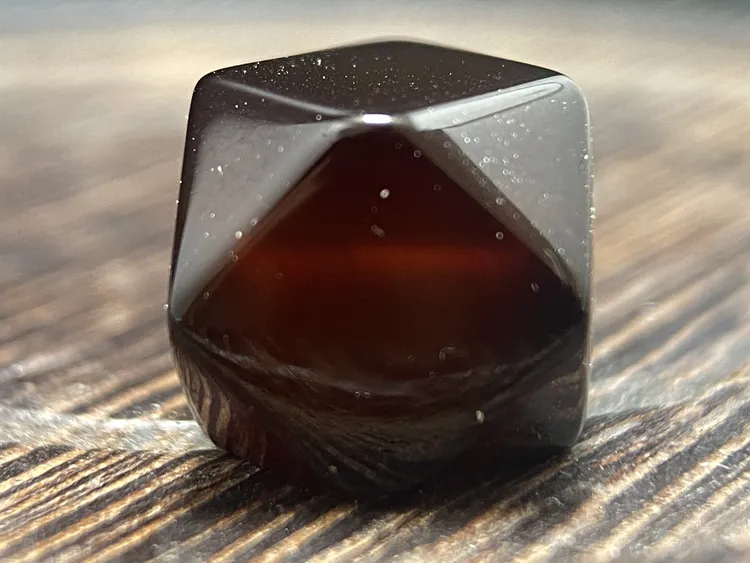 天然糖色唐八棱玛瑙单珠