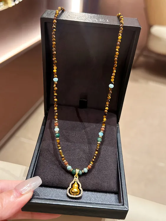 铜合金项链 彩色串珠葫芦镶钻项链复古民族国风虎眼石锁骨链配饰