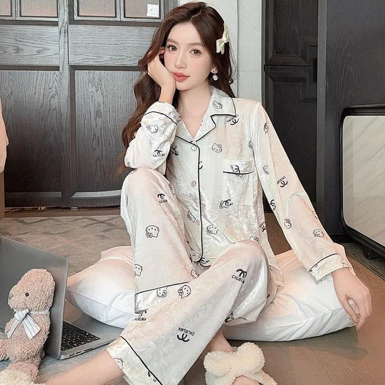 小香KT猫金丝绒睡衣女秋冬季2025新款韩版长袖高级感家居服套装