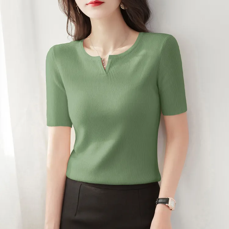 高级感坑条小v领短袖气质打底女t恤新款夏季薄款修身针织衫上衣