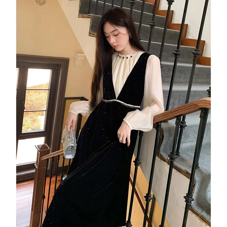 新款春秋季法式复古拼接假两件黑色连衣裙女装D3916