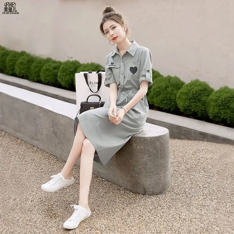 春夏新款女士时尚开叉中长a字休闲裙子翻领绣花衬衫小个子连衣裙