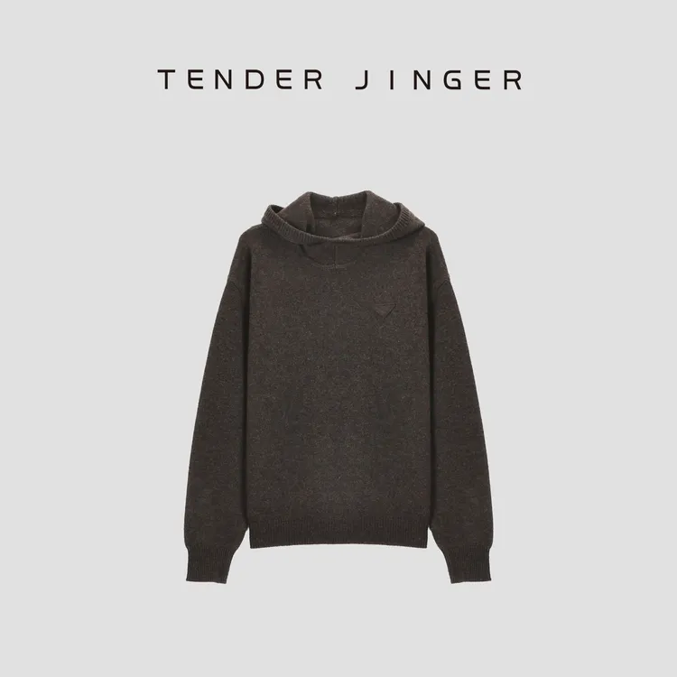 Tender Jinger｜线下专供 三角标羊毛连帽针织上衣T53MII50176