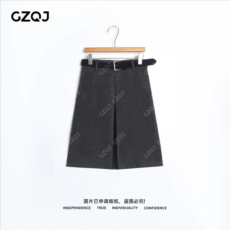 老琴私服【赫本默片】极简风高腰时尚气质开叉半身裙女冬新款 16698