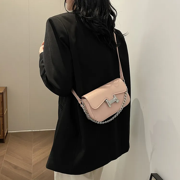 高级感包包女2025新款时尚百搭链条斜挎包夏季流行爆款小方包