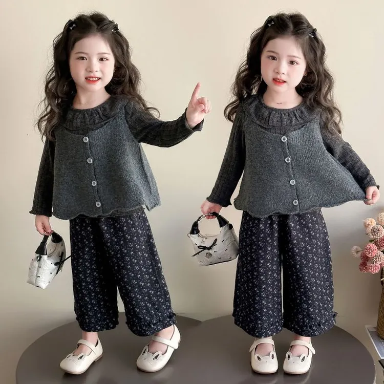 女童秋装套装2025新款洋气儿童针织马甲女宝宝秋装韩版三件套潮流