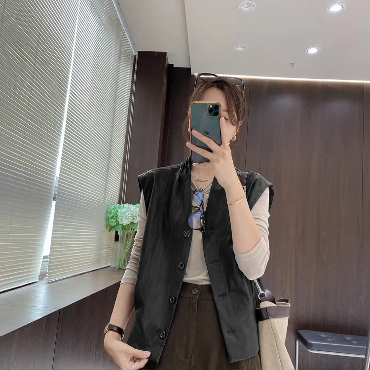 IMFLY金小金自制女装 马夹DYW9595马甲女款外穿洋气衣服女皮衣