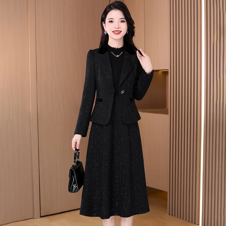 【恋晚】欧货时尚小香风套装2025新款秋冬洋气贵夫人女神范妈妈装