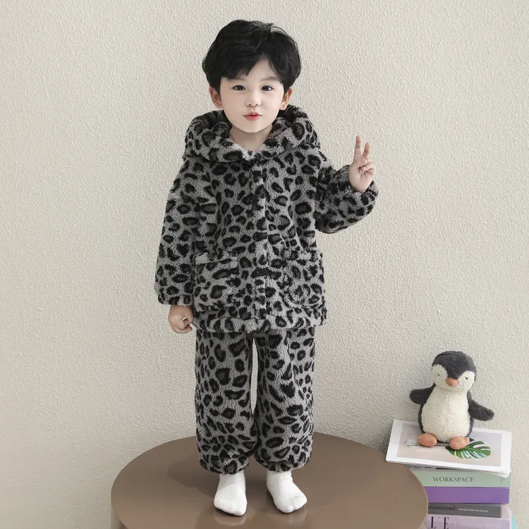 儿童睡衣男童秋冬季珊瑚绒加厚宝宝冬款法兰绒家居服男孩连帽套装