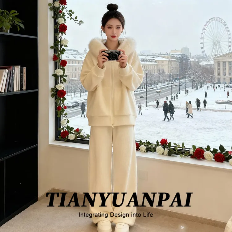 氛围感爆款连帽超好看卫衣套装女2025年冬季新款外套阔腿裤两件套