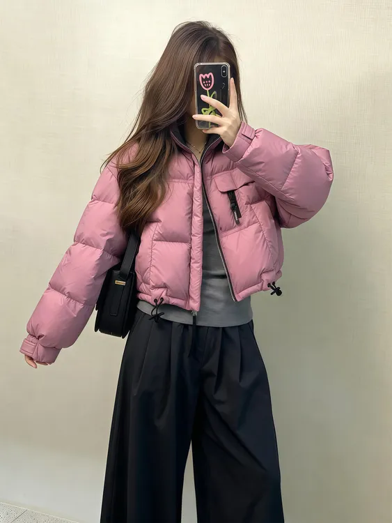 粉色超好看羽绒服款小个子巨好看的冬装外套高端洋气小棉袄面包服
