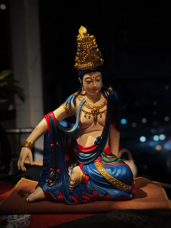 自在观音菩萨像茶空间禅意高档摆件中式客厅玄关店铺招财居家好物