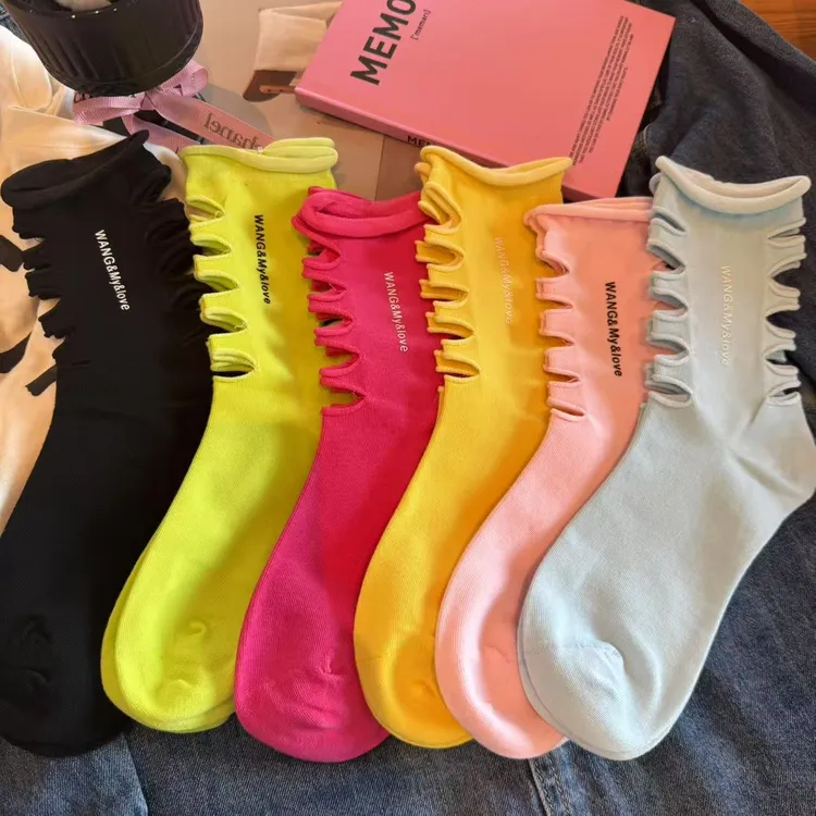 韩版春夏季袜子女中筒鱼骨洞洞袜多巴胺色字母烫印网红个性潮袜