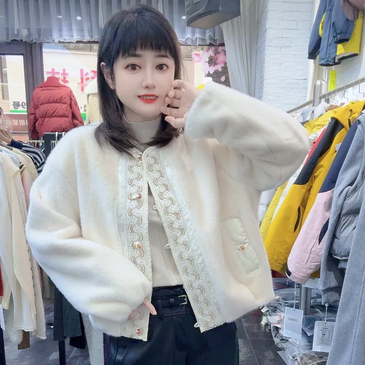 秋冬新品新中式国风复古韩范圆领毛毛外套优雅高档上衣二棉女设计