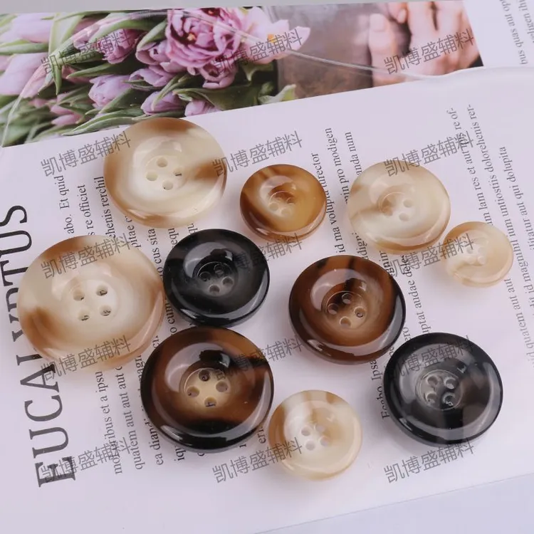 高档四眼圆边花纹衬衫衬衣纽扣经典开衫毛衣大衣外套扣子百搭精致