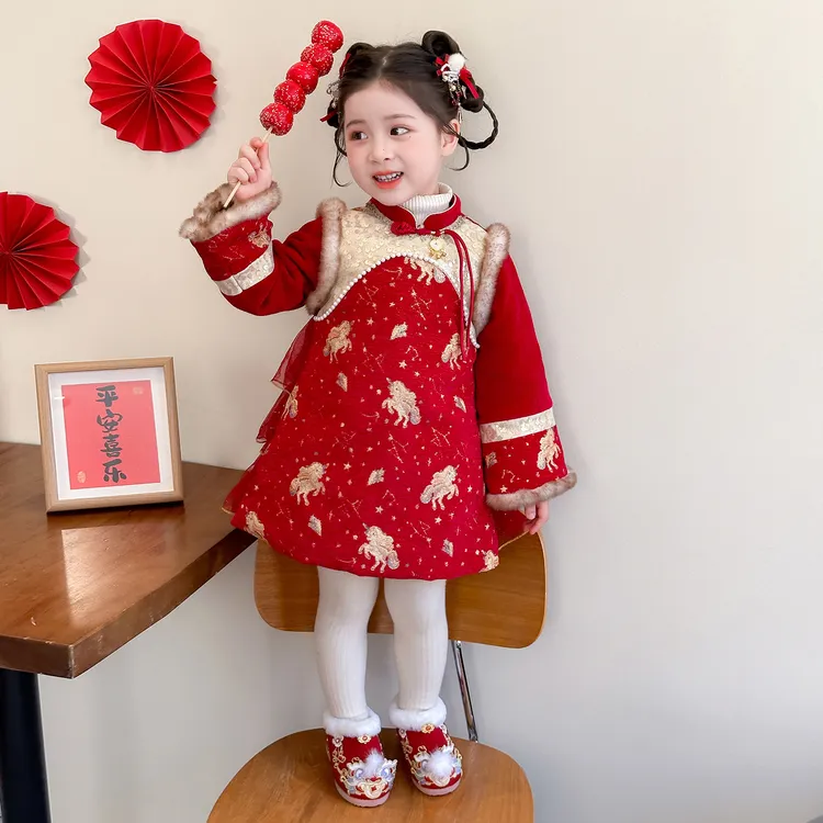 汉服女童马年拜年服冬季2026新款儿童旗袍裙宝宝新中式喜庆公主裙