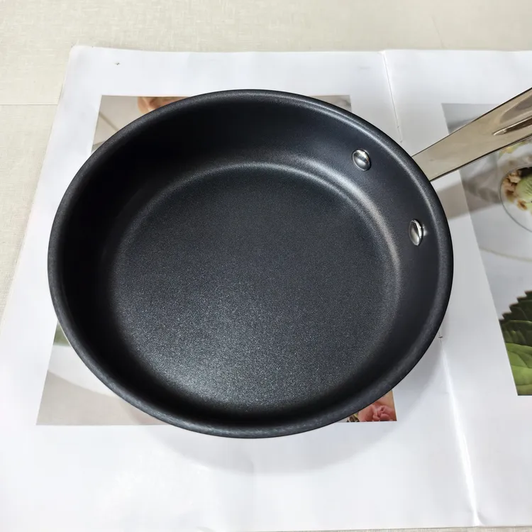 外贸加厚16cm迷你小煎锅煎蛋锅煎饼锅不粘锅明火电磁炉烙饼通用