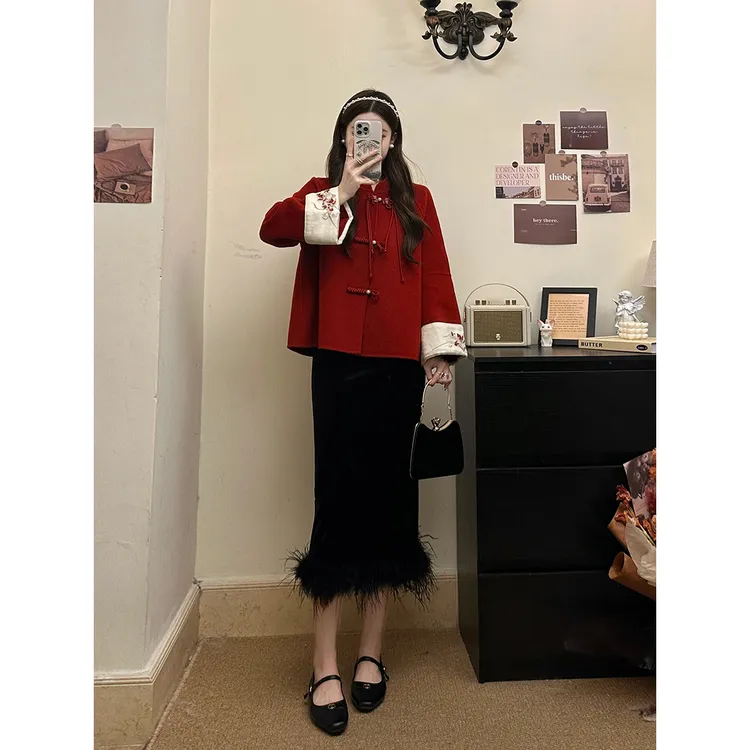 大码女装新中式红色盘扣名媛毛呢外套黑色显瘦半身裙两件套时尚
