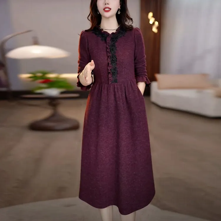 轻奢高贵气质裙子女装新款秋冬2025爆款高级感洋气显瘦打底连衣裙