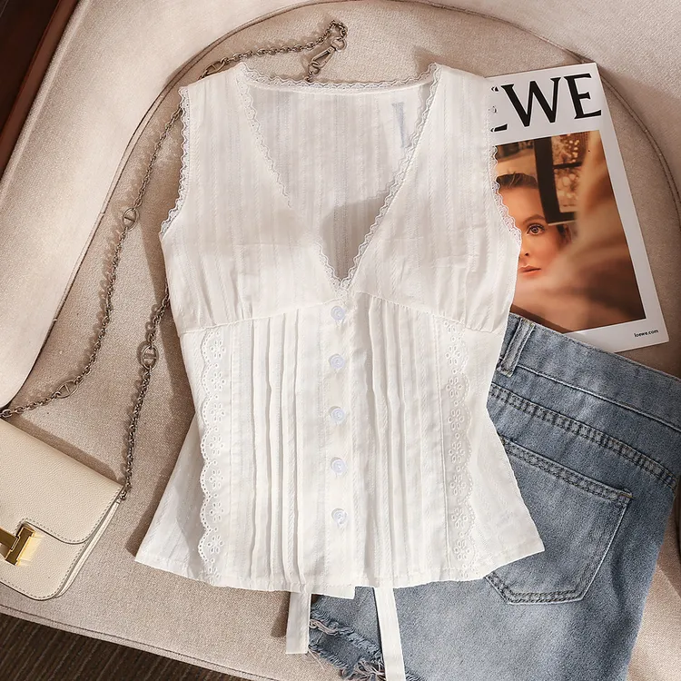 白色V领蕾丝花边吊带背心女夏季2025新款打底甜辣妹无袖挂脖上衣