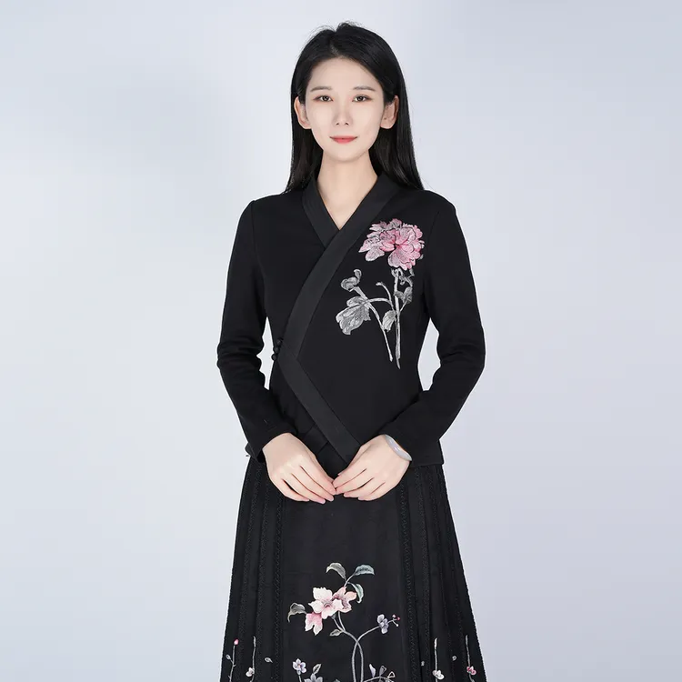 浒城古娘国风棉气质精致刺绣休闲上衣长袖馥雅中式上衣HCSS050913