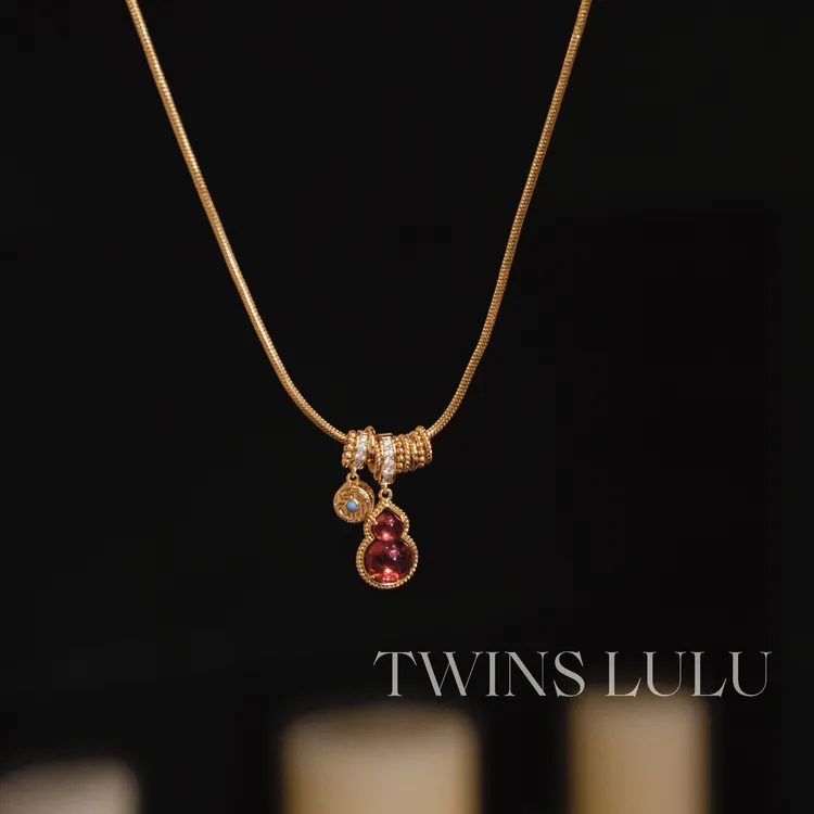TWINS LULU 轻奢高级新中式红色项链TSJ7864