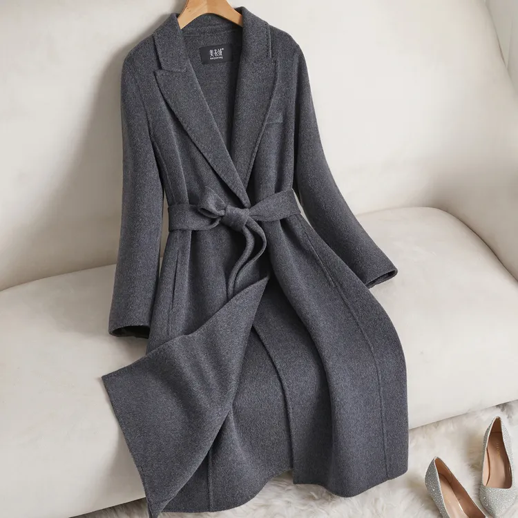灰色双面羊绒大衣女2025年新款高端显瘦减龄中长款正肩羊毛呢外套