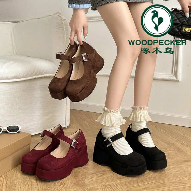 啄木鸟厚底小个子内增高玛丽珍鞋磨砂绒面浅口一字扣松糕底单鞋
