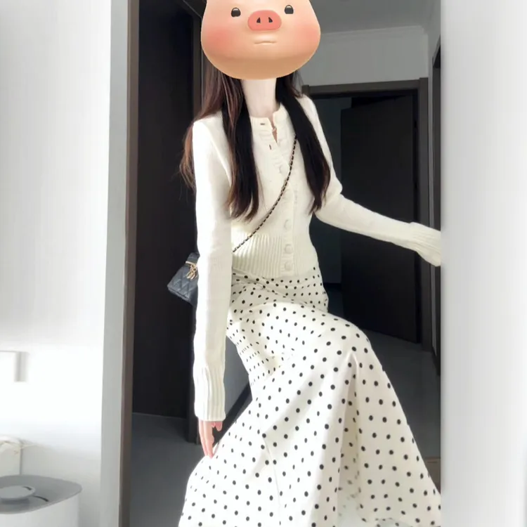 2025新款爆款白色毛衣内搭可外穿慵懒高级感针织开衫外套女春秋款