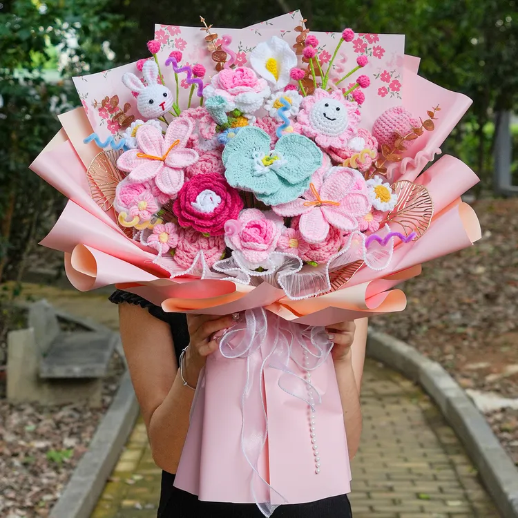 2026新款中高考成人礼向日葵郁金香情人节新年礼物送男女针织花束