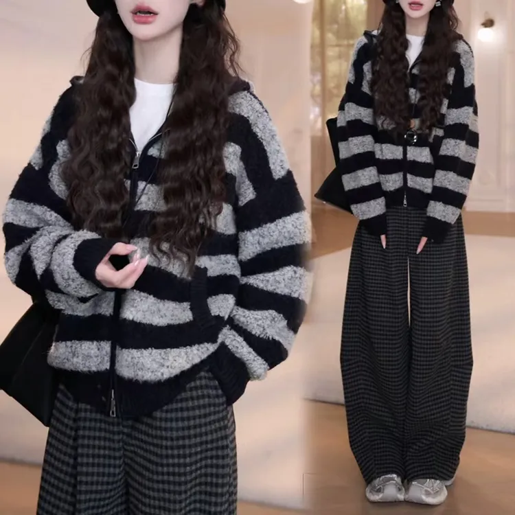 时尚休闲套装女秋冬毛衣女连帽条纹拉链长袖外套上衣休闲裤两件套