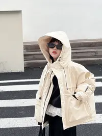 TTY   2025新款冬季儿童工装羽绒服女童连帽加厚短款羽绒服278121