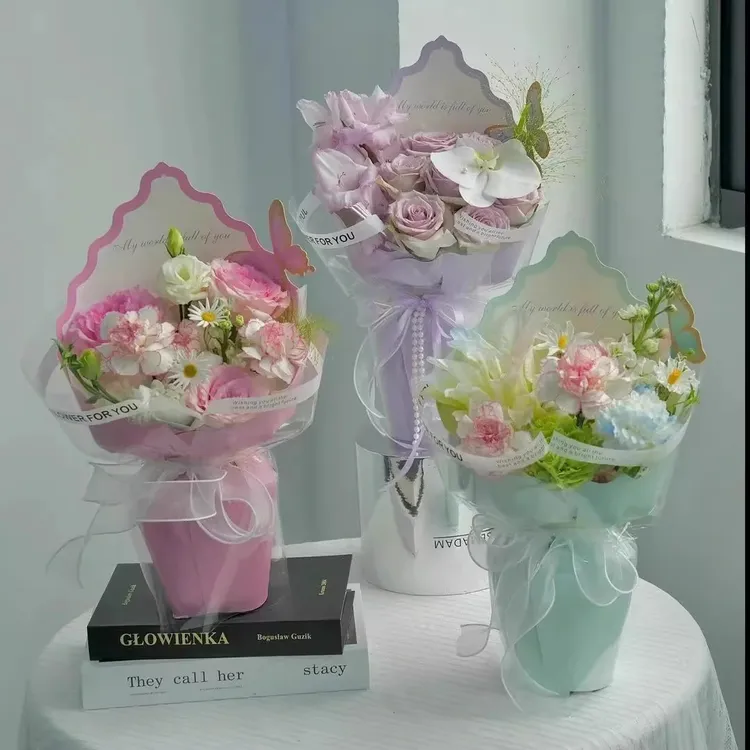 新款520母亲节节日通用浪漫定型片蝴蝶花边爆款花店鲜花包装材料